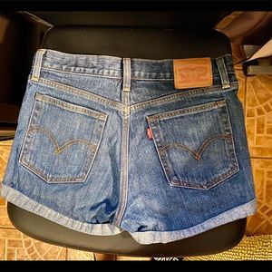 High waisted wedgie shorts